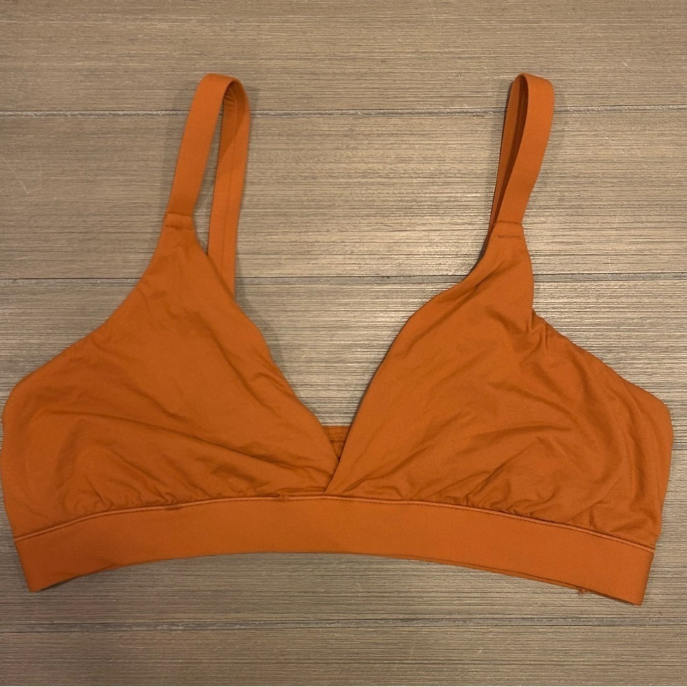 SKIMS Wear Everywhere Crossover Bralette
